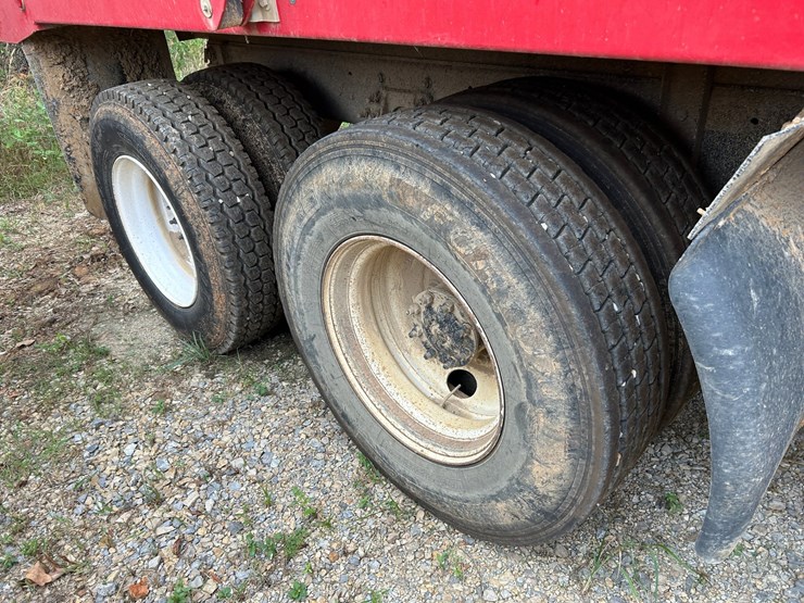 2013-international-prostar-image-17