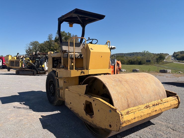 caterpillar-cs-431b-image-15