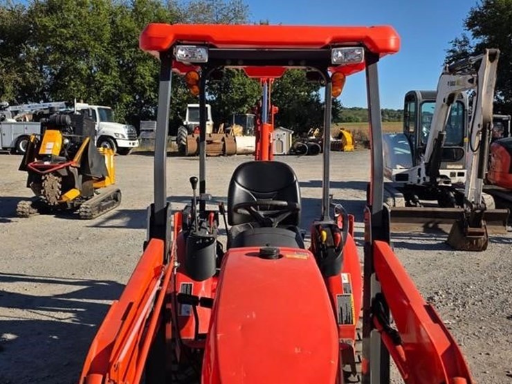 2025-kubota-b26-image-40
