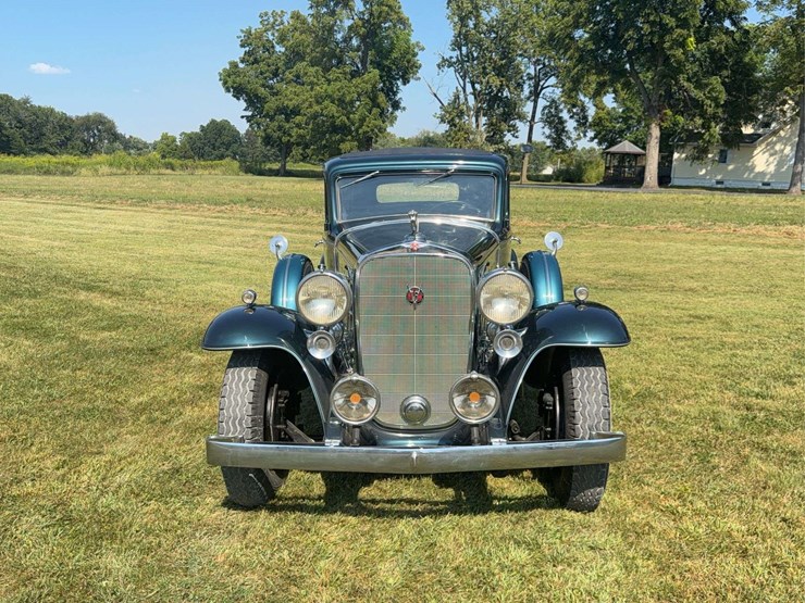 1932-cadillac-v-16-fleetwood-image-8