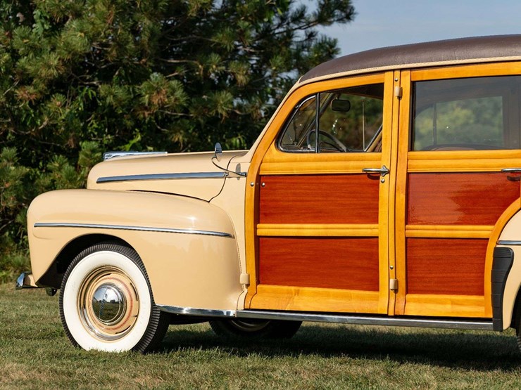 1947-ford-super-deluxe-woody-wagon-image-109