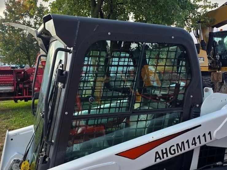 2018-bobcat-s550-image-31