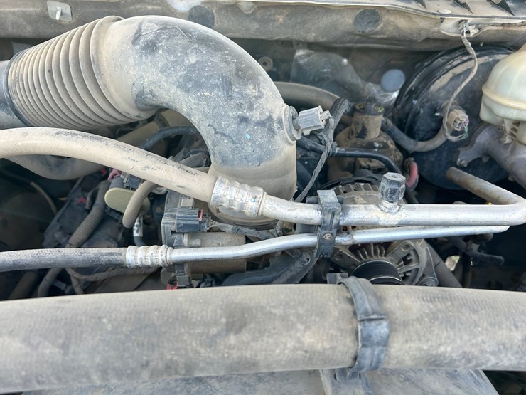 2014-dodge-1500-image-38