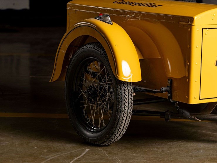 1938-harley-davidson-caterpillar-package-van-tribute-image-38