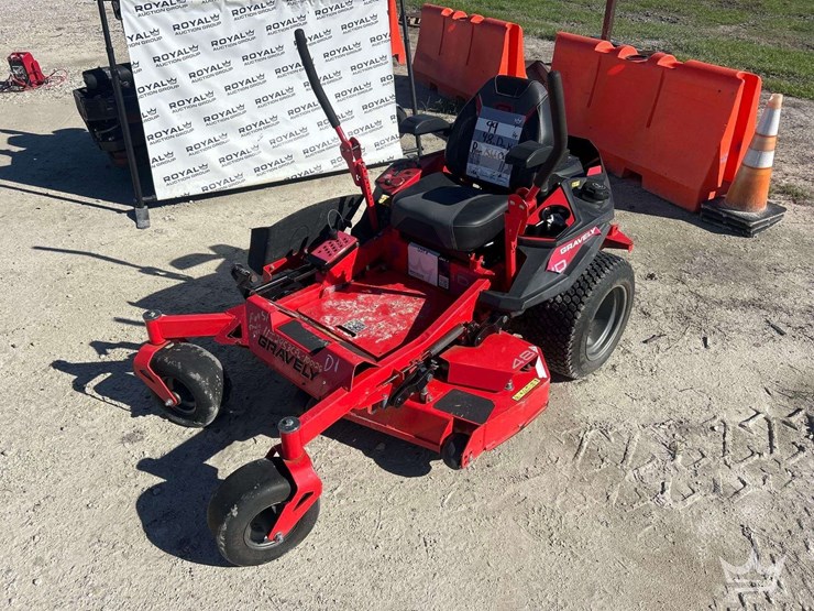 2021-gravely-zthd-48in-zero-turn-commercial-mower-image-1