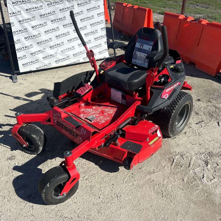 2021 Gravely ZTHD 48in Zero Turn Commercial Mower