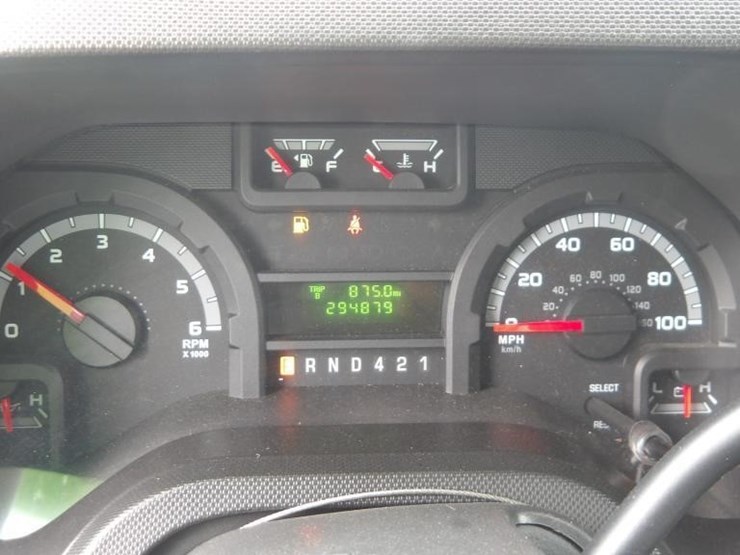 2017-ford-e450-image-21