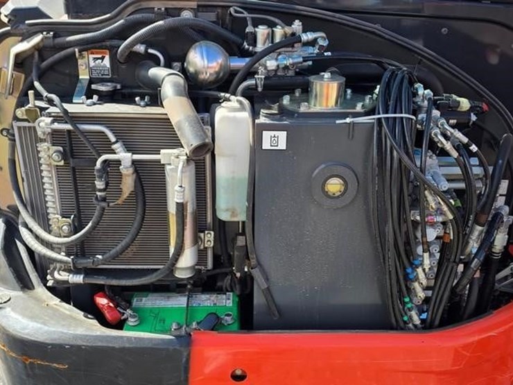 2025-kubota-kx033-4-image-44
