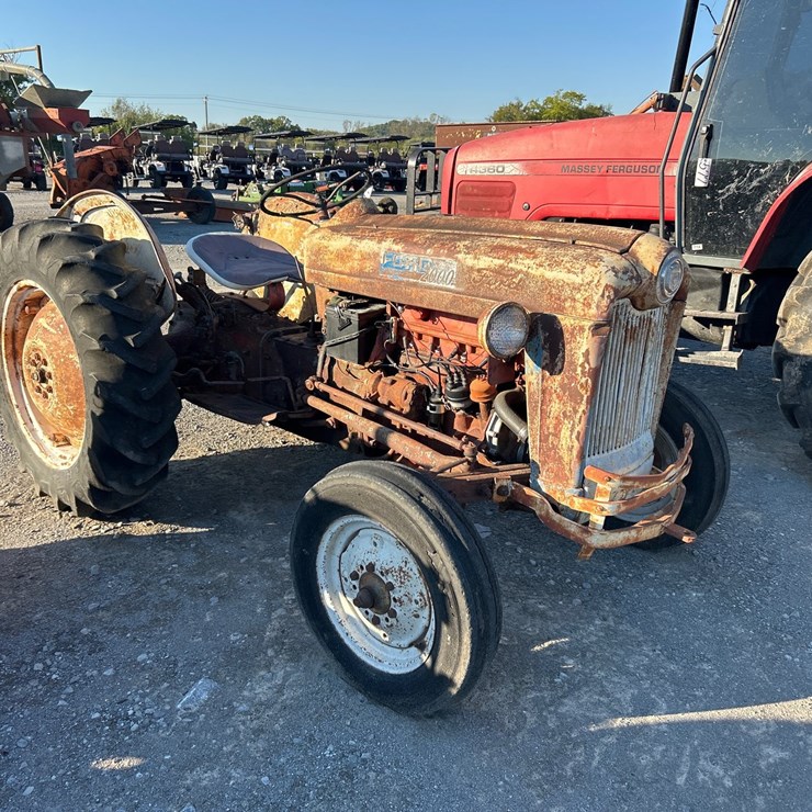 FORD TRACTOR