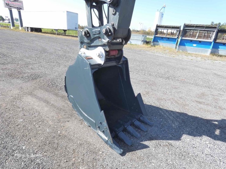 hyundai-hw170a-cr-image-6