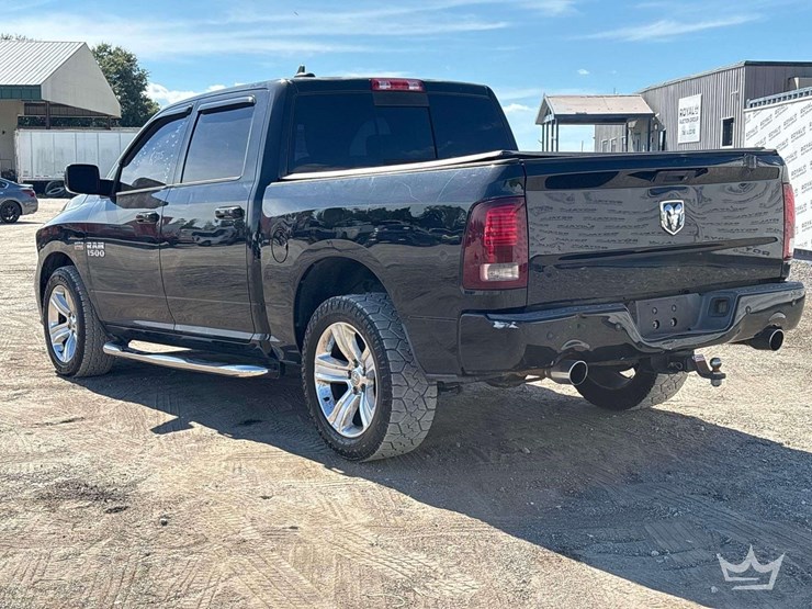 2013-dodge-1500-image-4