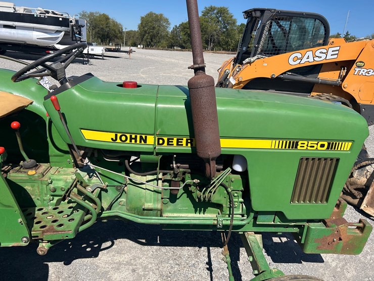 john-deere-850-image-7