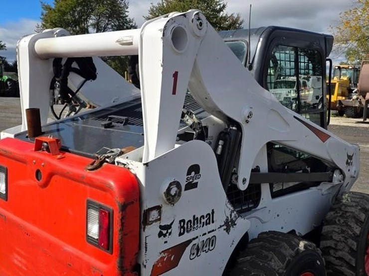 2023-bobcat-s740-image-18