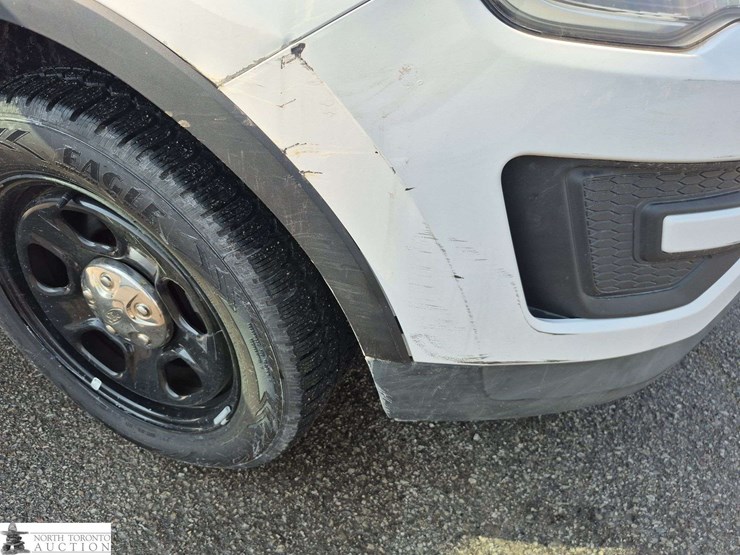 2018-ford-explorer-image-29