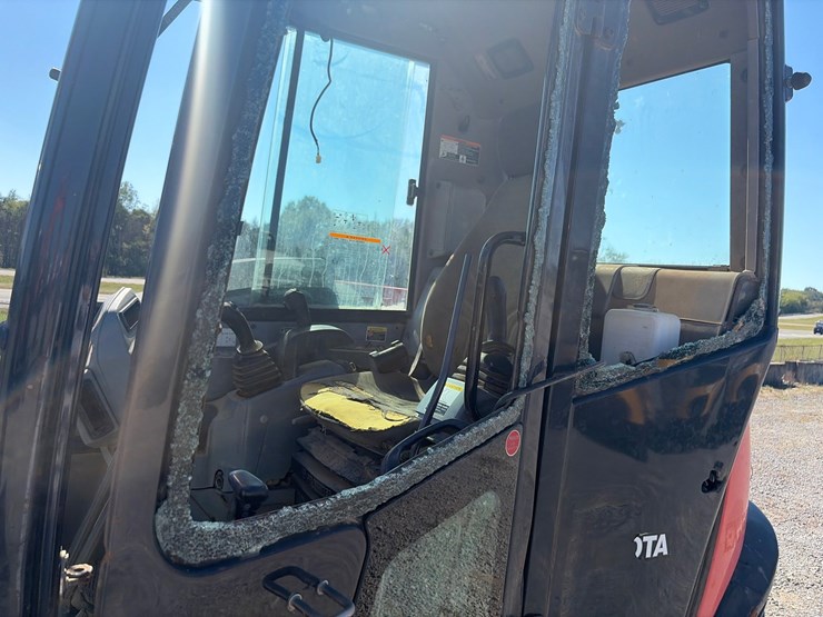 kubota-kx080-4-image-28