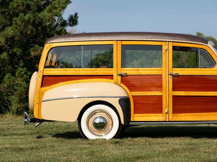 1947-ford-super-deluxe-woody-wagon-image-84