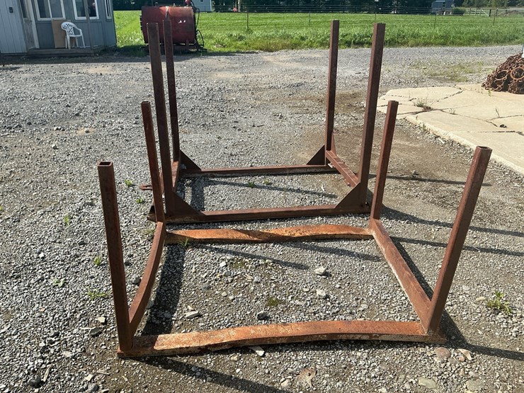 #188-•-2-welded-steel-storage-cradle-racks-image-1