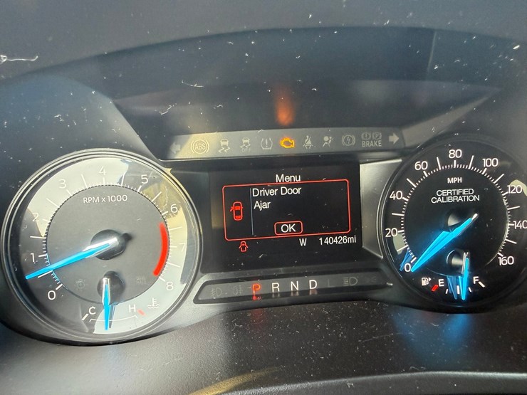 2018-ford-explorer-image-61