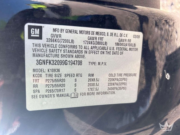 2009-chevrolet-avalanche-4x4-crew-cab-pickup-truck-image-5