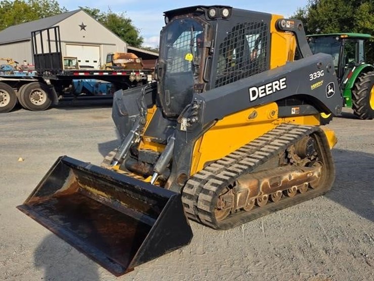 2019-deere-333g-image-1