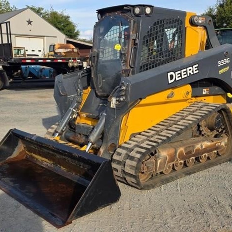 2019 DEERE 333G