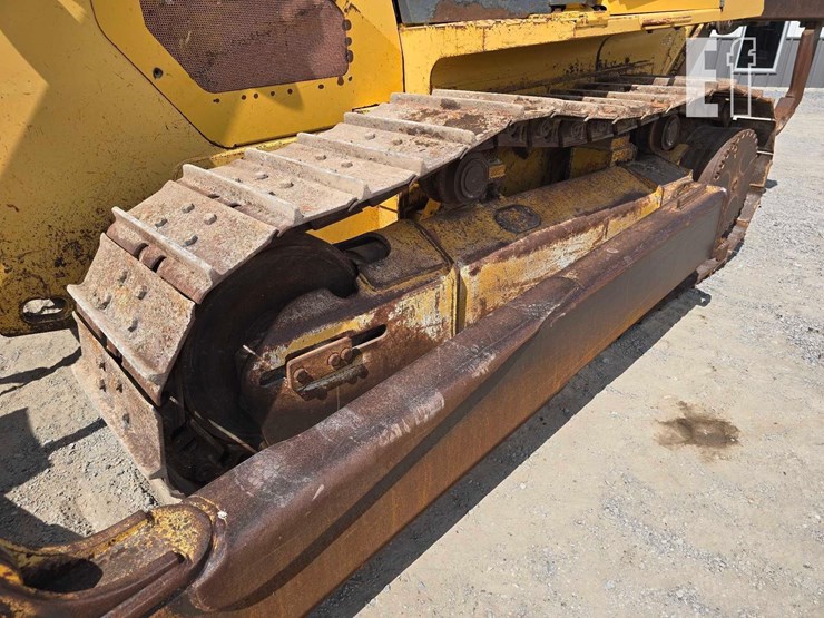 2008-deere-750j-image-26