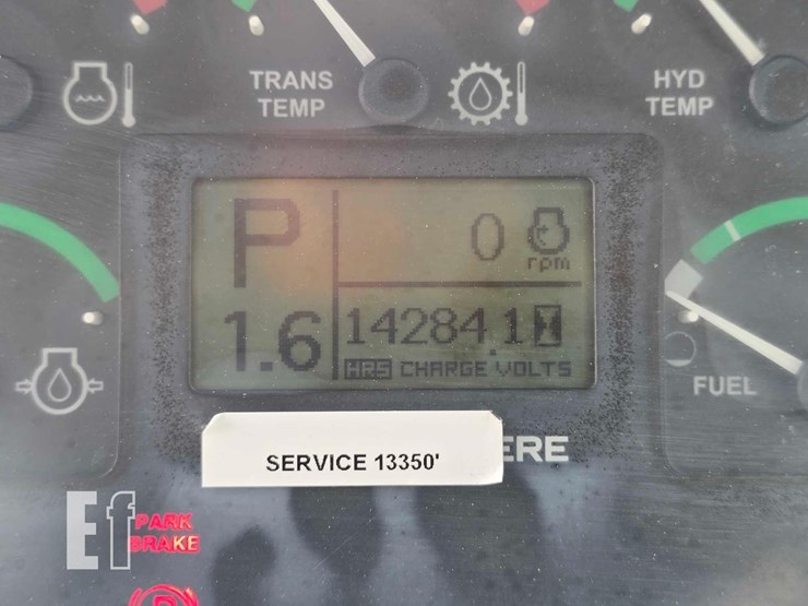 2008-deere-750j-image-17