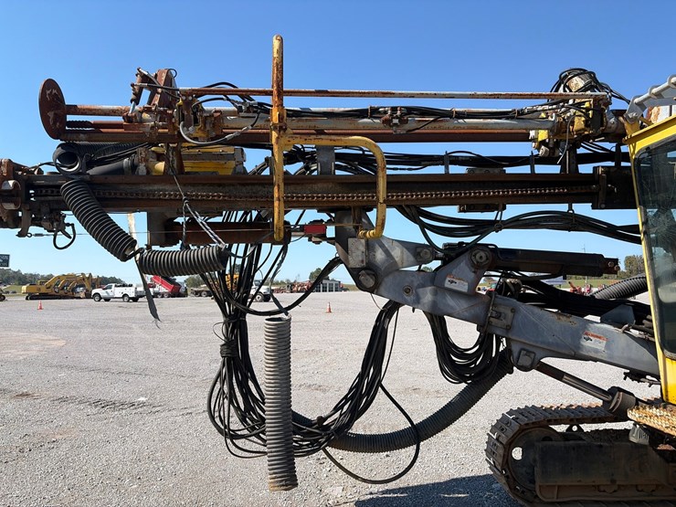 2011-atlas-copco-ecm660-iv-image-3