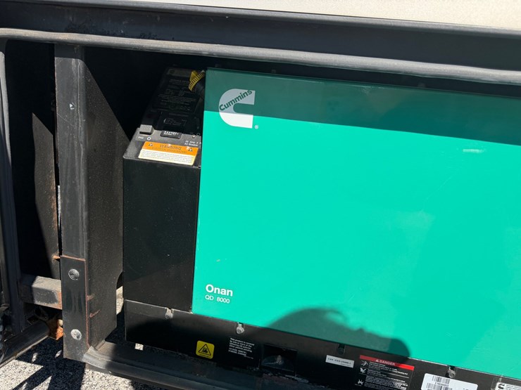 2018-ford-f550-image-19