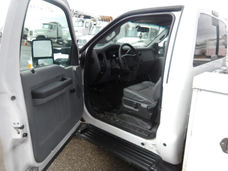 2015-ford-f250-image-12