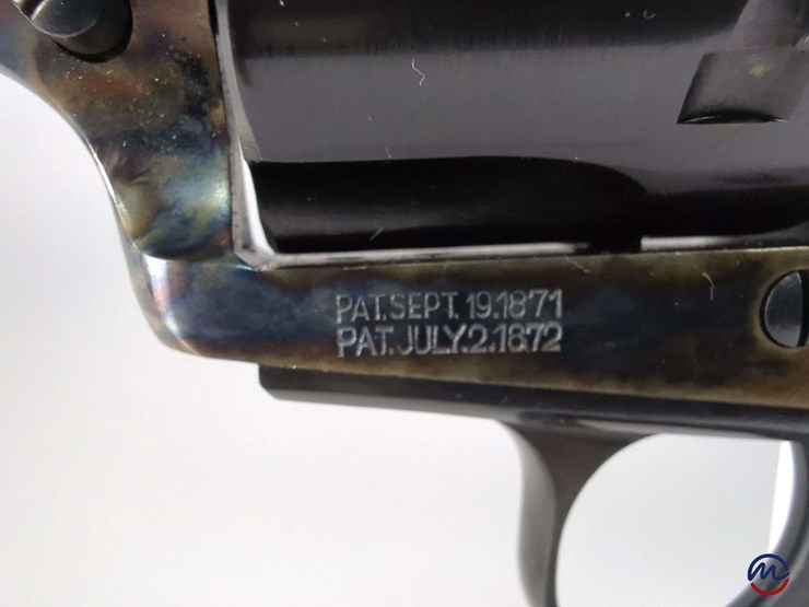 a.-uberti/-taylor's-&-co-american-carbine-.44-40-6-shot-revolving-carbine-rifle-sn#-uz3752,-manual,-in-original-box-image-7