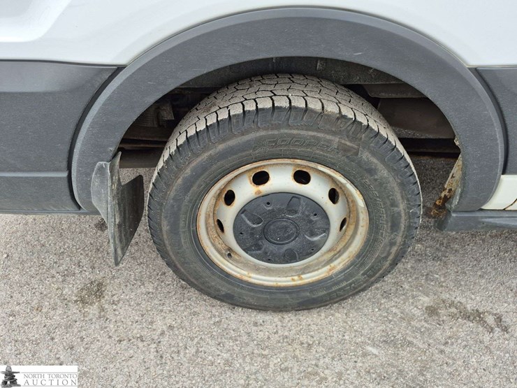 2018-ford-transit-image-24