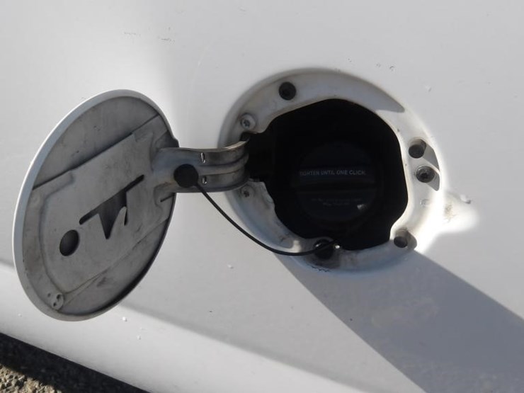 2015-utility-van-image-6