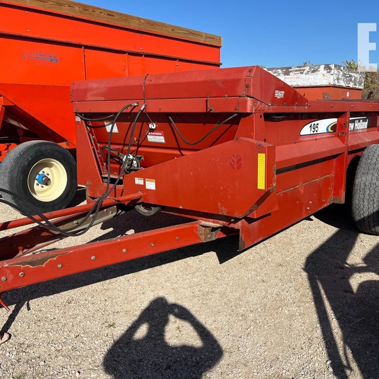 NEW HOLLAND 195