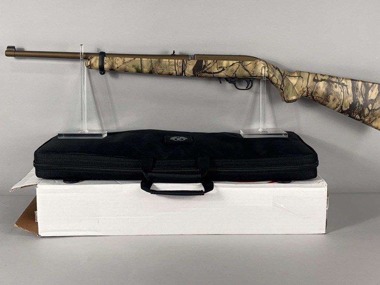 ruger-10/22-takedown-.22-lr-rifle-sn#-0027-69786,-sling,-manual,-with-soft-case,-in-original-box-image-1