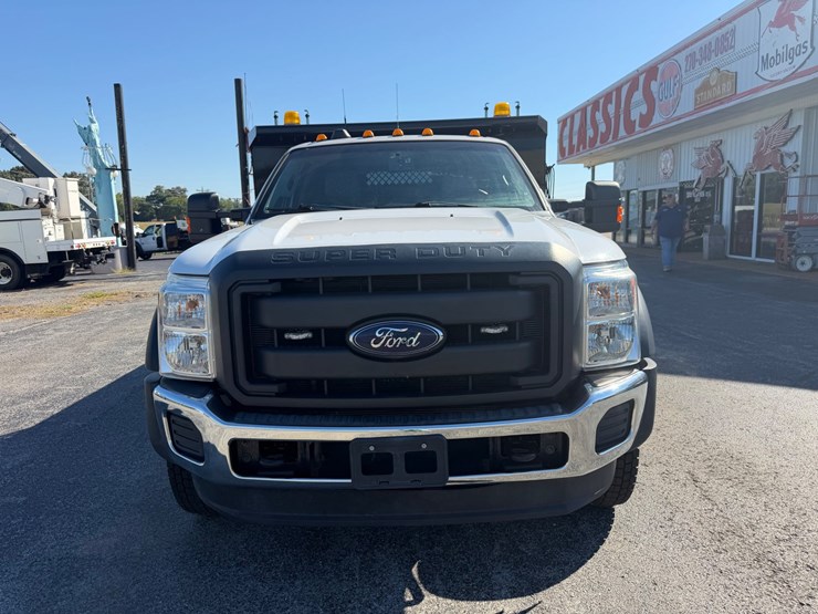 2016-ford-f550-image-2