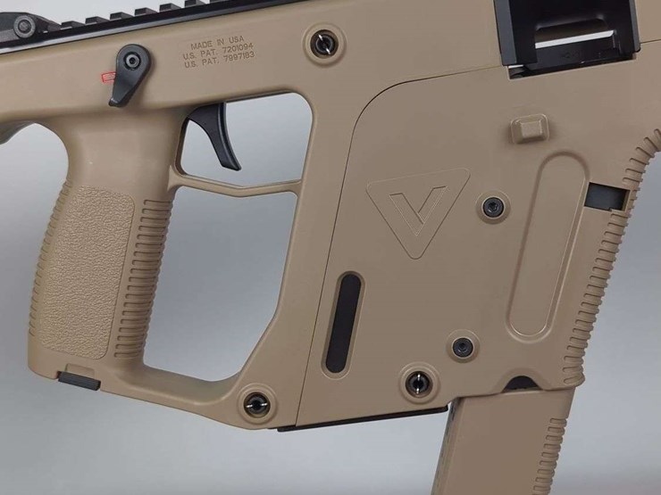 kriss-vector-crb-9x19-rifle-sn#-919c022777,-adjustable-stock,-flip-up-peep-sights,-manual,-with-hard-case,-in-original-box-image-11