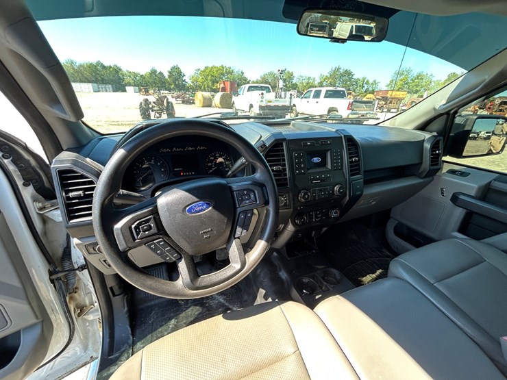 2018-ford-f150-image-12