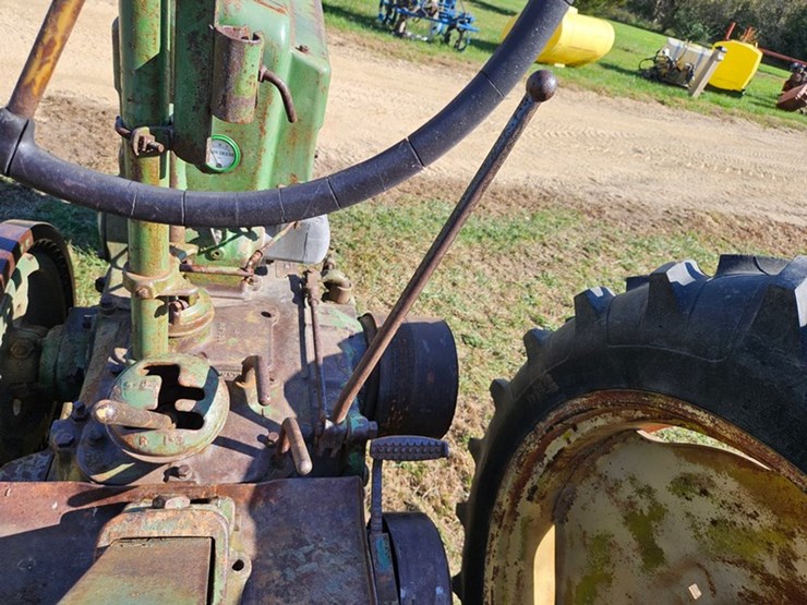 john-deere-model-b-image-25