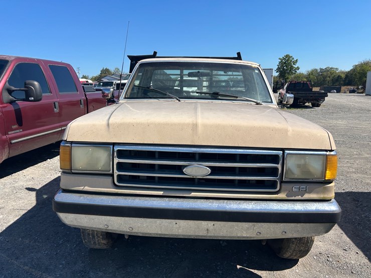 1990-ford-f250-image-3
