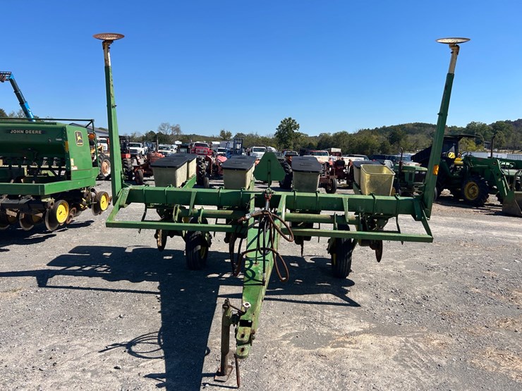 john-deere-7000-image-3