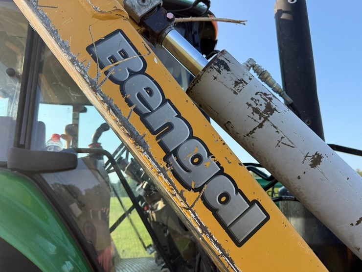 2017-john-deere-6110m-image-52