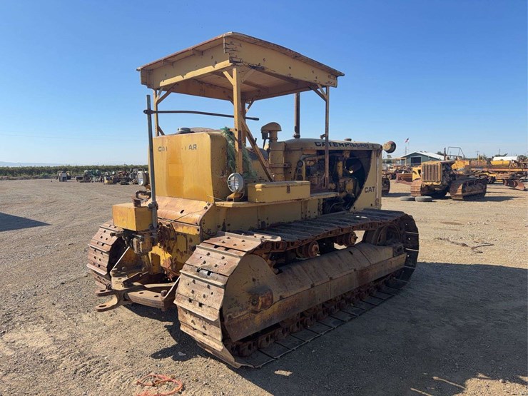 caterpillar-d7-image-5