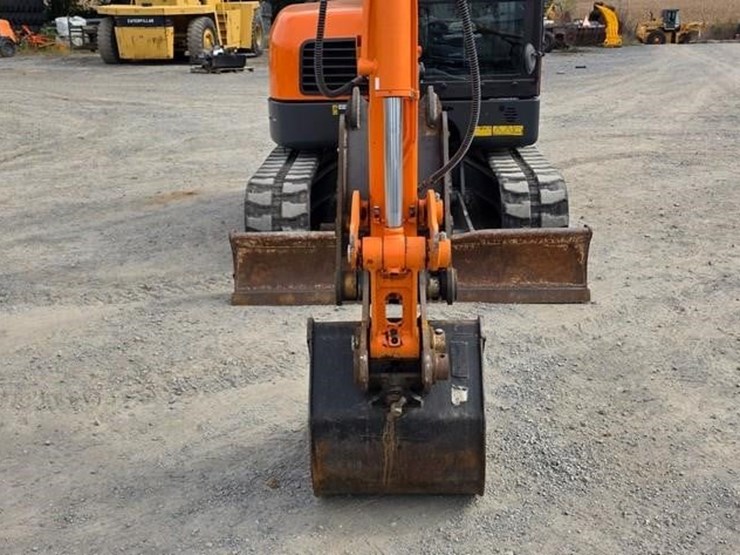 2023-doosan-dx63-3-image-49