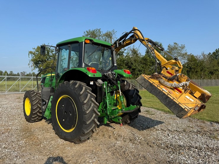 2017-john-deere-6110m-image-4
