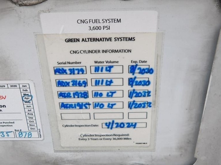 2016-ford-e450-image-12