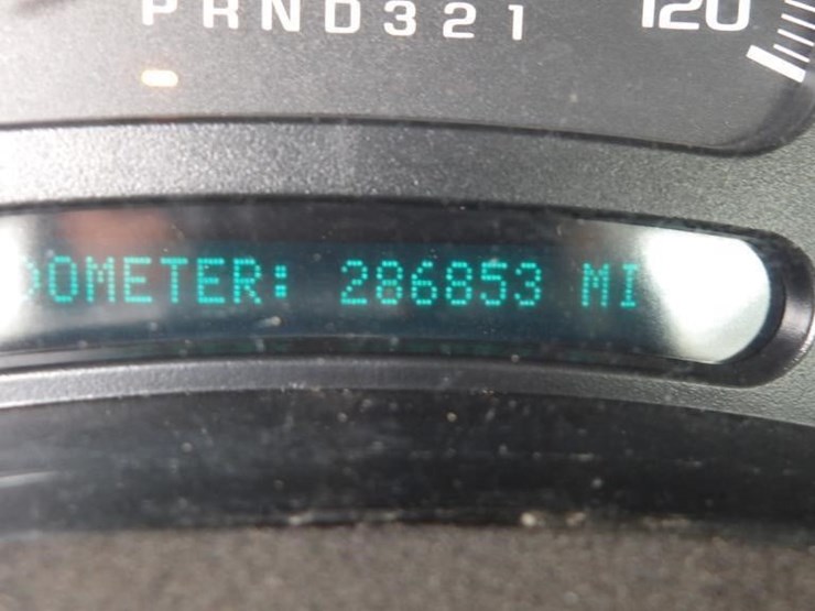 2006-chevrolet-silverado-2500-image-19