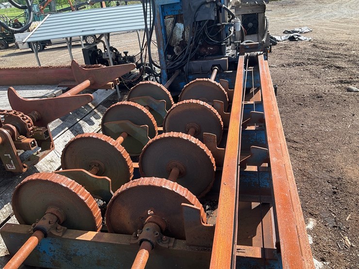 #120-•-trailer-mounted-rosserhead-debarker-image-18