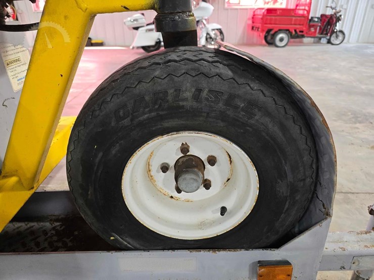 trailer-mounted-pavement-breaker-image-12