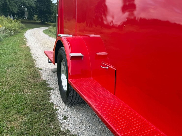 1953-gmc-630-event-truck-image-34